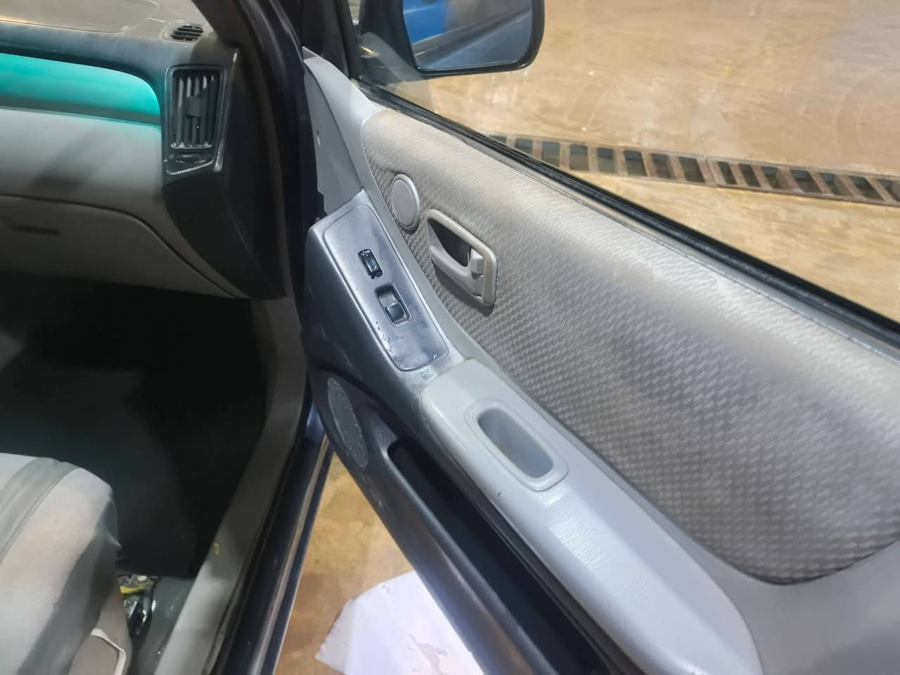بيع فقط تيويوتا هاي لاندر 2007 سبعة عائليه  بسعر ٩٥ ورقة فقط بيها مجال بسيط كير محرك تبريد كهرباء كلها شرط صدر جديد قبل شهرين شديته نقص ستيرن شوي بي ثكل رقم صلاح الدين(مميز) دولي بأسمي  تحتاج السونار موجود*********** شرط التحويل فقط

