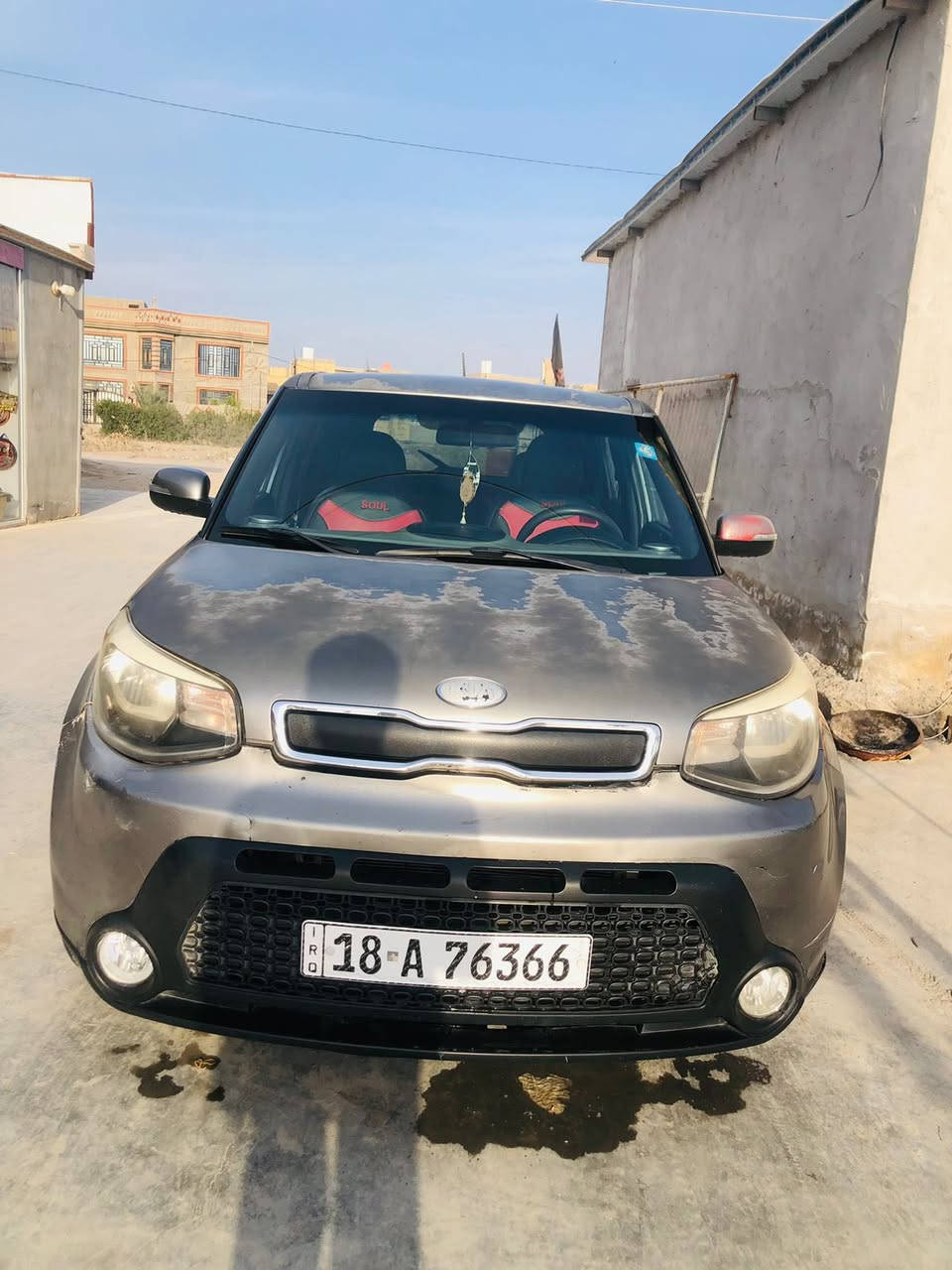 اسلام عليكم صول موديل 14 وارد امريكي رقم بابل  حادثه من امريكه بس باب السائق وبلعراق جاملغ الايمن وجراد واضح يمك بلصوره السياره كير محرك خير من الله مكينه 16 مكان السياره بابل 95 وبيه مجال ***********
