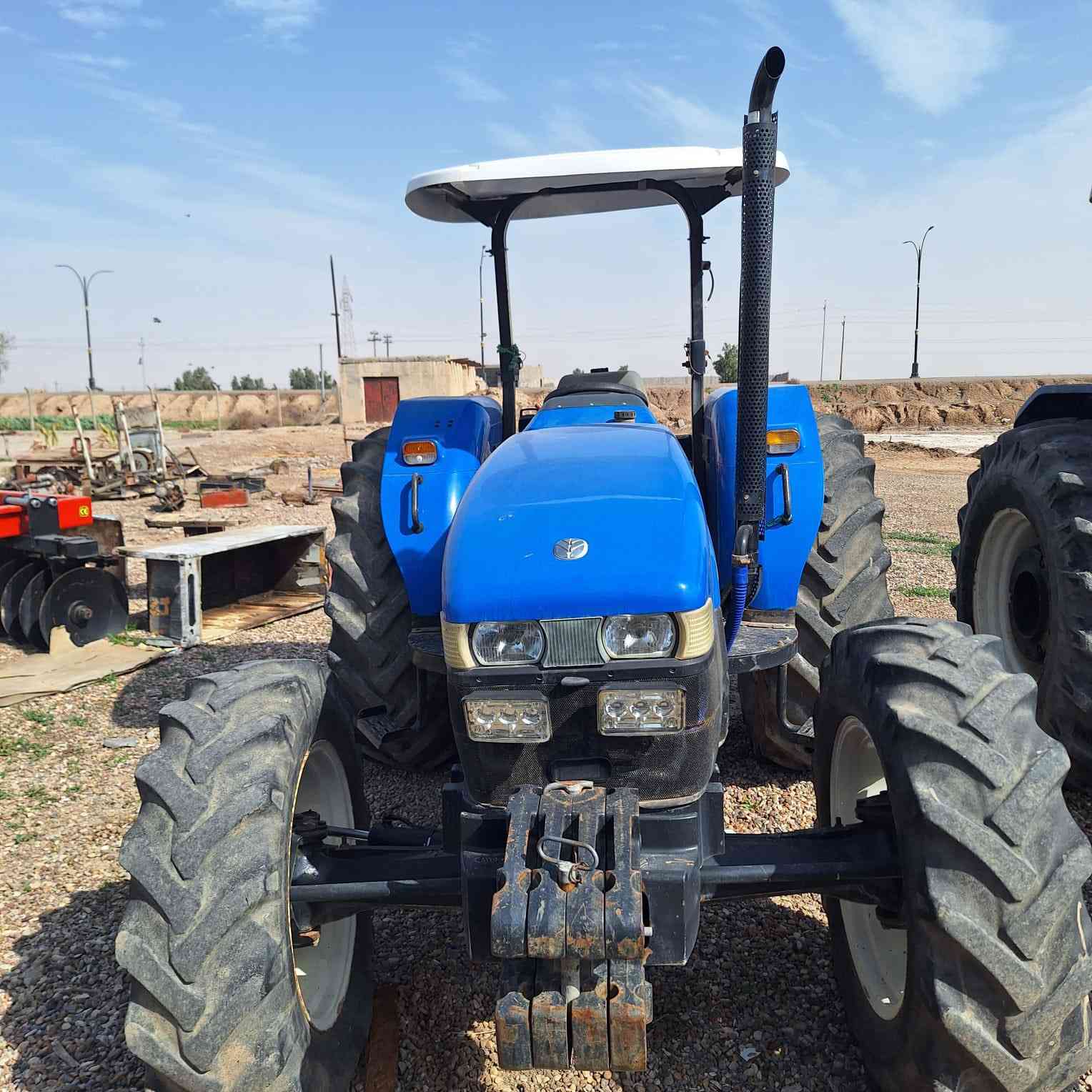 سلام عليكم مكينة يو هولند 80
موديل 2017  راعيها موجود تحويل مباشر 
الرقم الجديد انگليزي سليمانية 
ميسان علي الغربي 
للتواصل 
***********
***********
مكلف بالنشر
