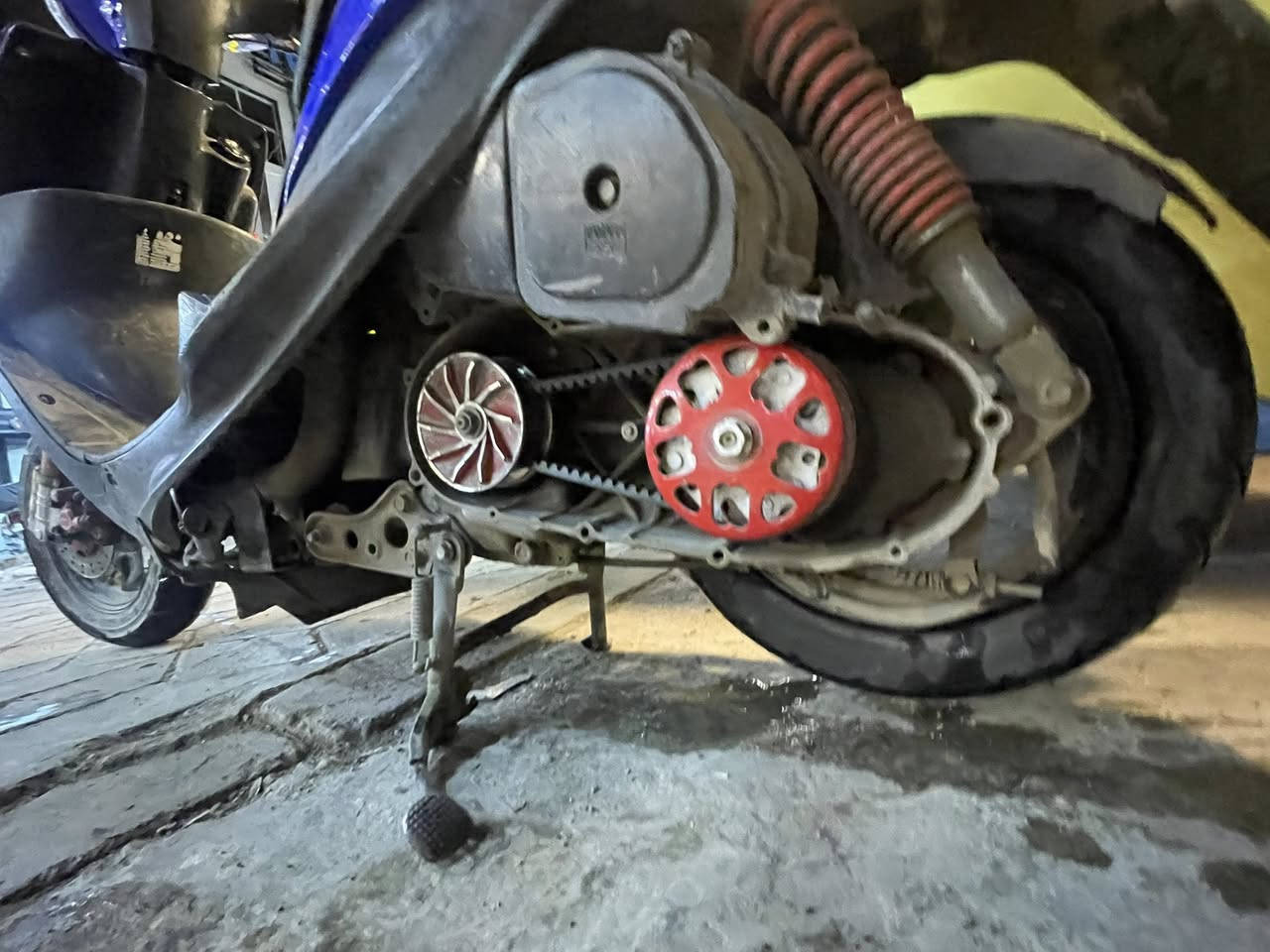 ماكس عدلهكلشي واضح بلصور السعر ٤٠٠الف ابودشير ***********
