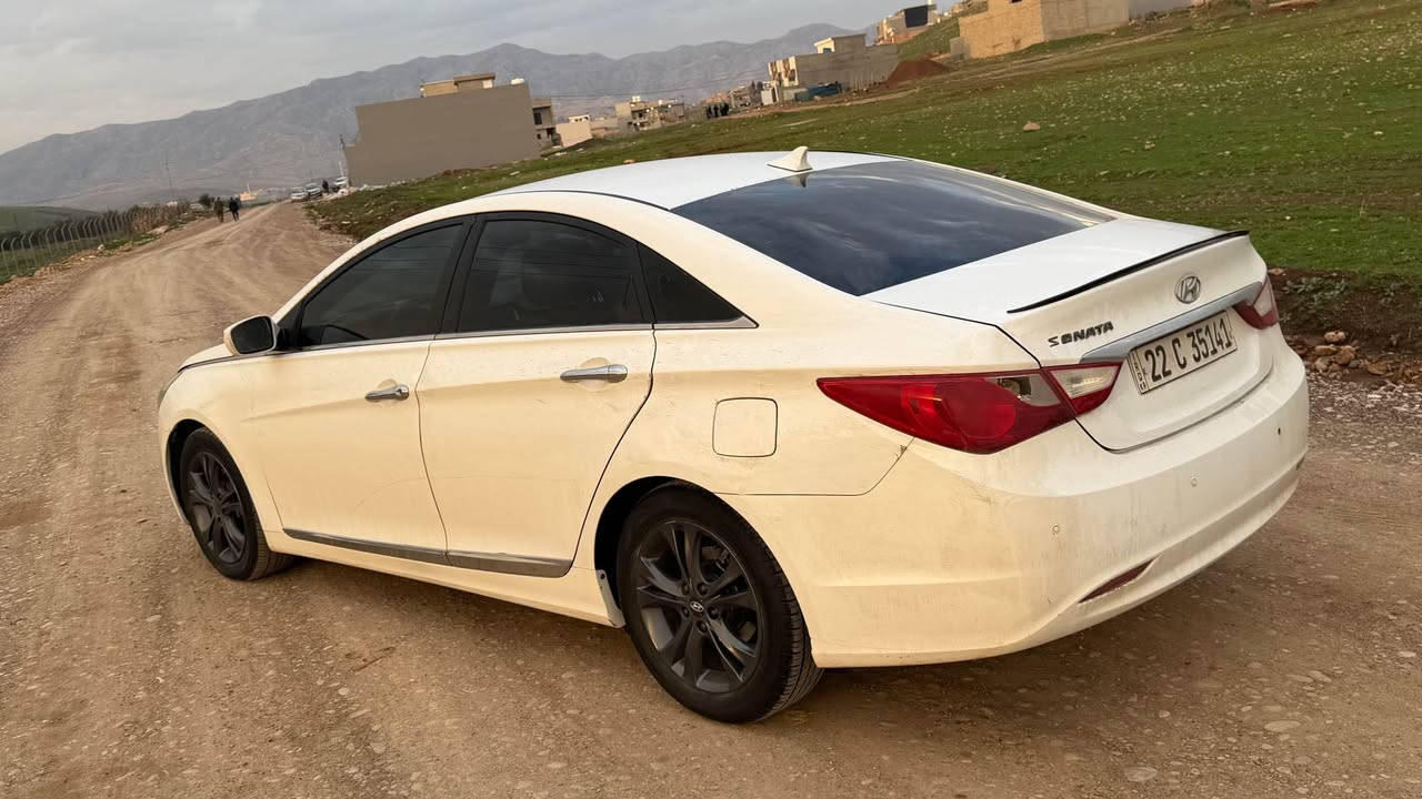 سوناتا ٢٠١١. بس. سلايد نيية.  داخل زةر. امركي. ٢٤.  رقم وسنوي هزة.  هةمي تشتي وي نييية. ١٠٠٠٠٠٠ مليون غرامة يال سةر دي ل سةعري هيتة خار    سعر. ١٠٥ مجالةكي برايني.   *********** اكر, نينوى
