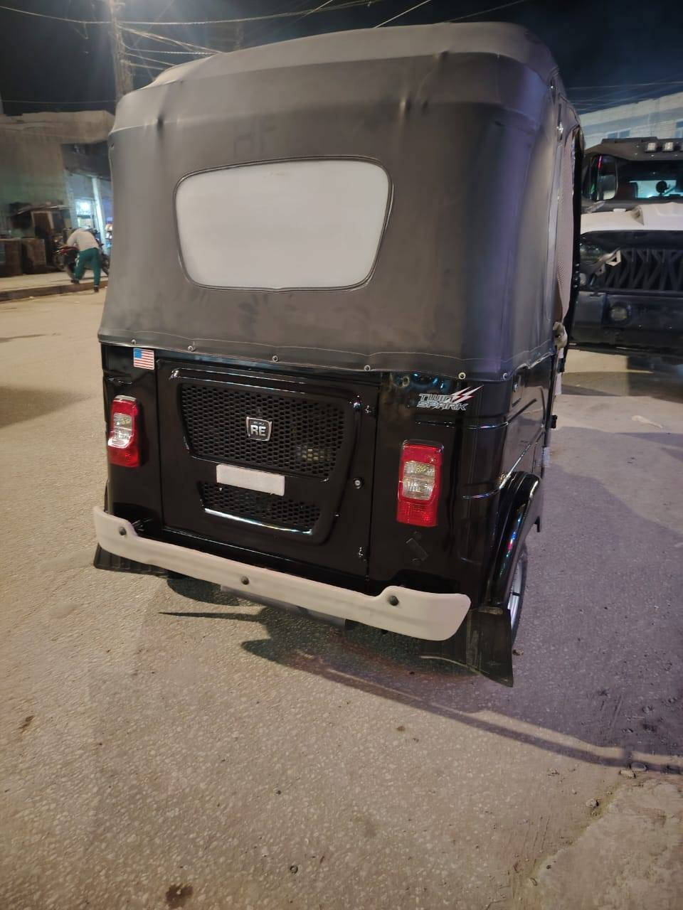 سلام عليكم تكتك للبيع ٢٣ شهر ١١
أوراق بسمي السعر ٩ وبيه مجال بسيط مكاني بابل المسيب مكلف بنشر رقم راعيه ***********
متواجد واتساب
