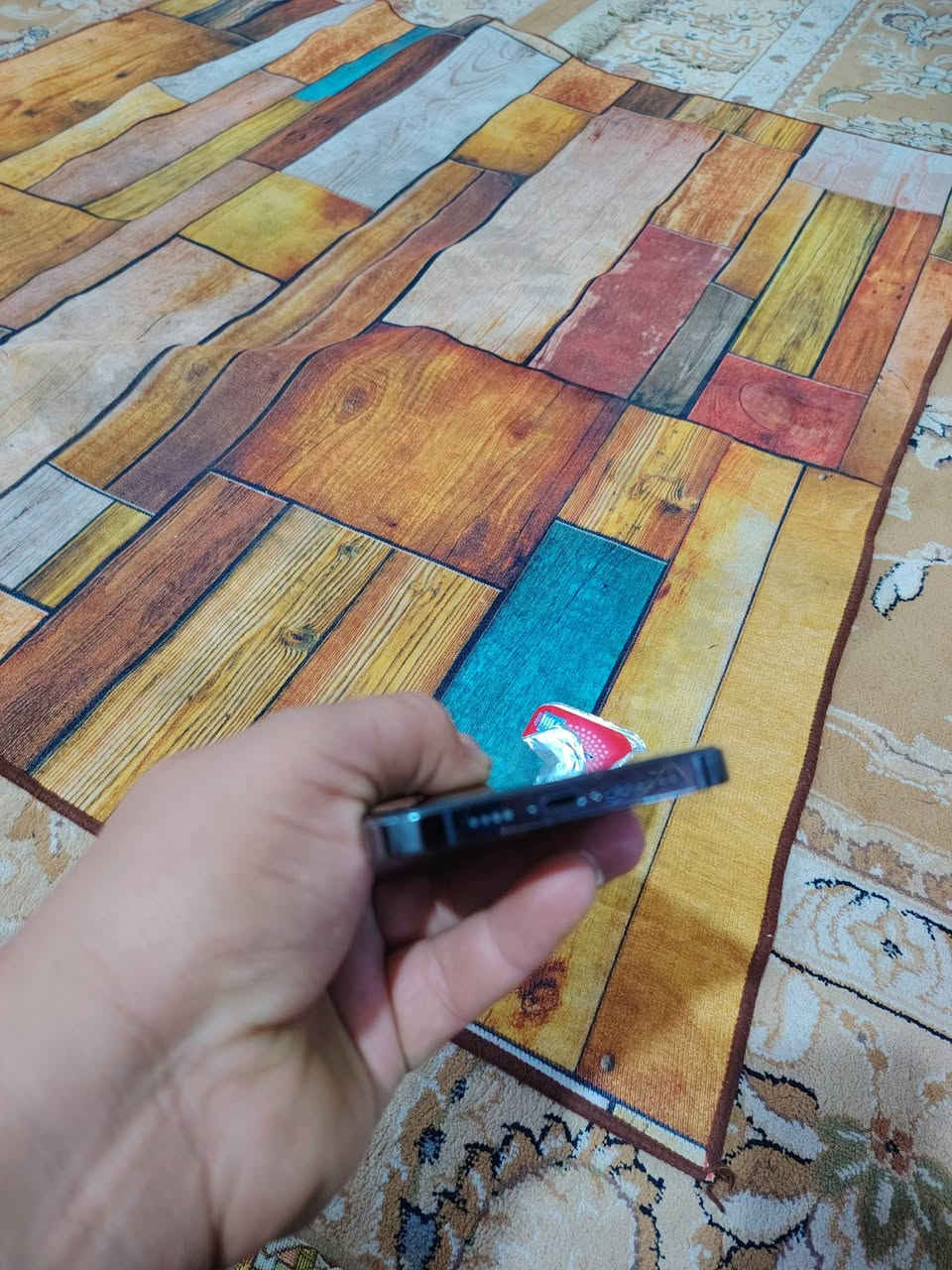 السلام عليكم
13 برو ماكس 
ذاكرة 512 نص تيرا
بطارية 85 
بلادي ما مفتوح
السعر 750 وبي مجال  
توصيل كافه محافظات العراق 5 الاف 
اتصال او واتساب ***********
