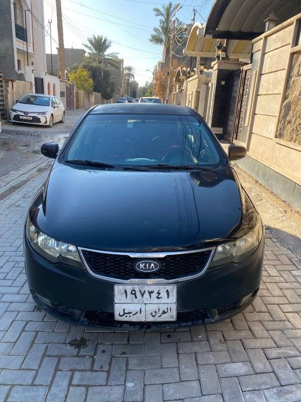 السلام عليكم 
للبيع سيراتو 2011
السعر 90وبيها مجال
العنوان. البكريه قرب جسر الغزاليه
***********
