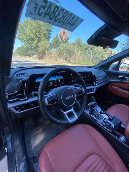 سبورتج ٢٠٢٣ برستيج اعلى فئة 1/1 بدون ايرباك بدون دواخل بجم كبس حادثه جاملغ امامي وقبق جنطة مبدلات نفس اللون والجاملغ الخلفي بارد 
مكينة 2400 
بنوراما 
كشنات ملكية 
داخل احمر برستيج 
بصمه 
تشغيل عن بعد 
جنطة كهرباء 
كلش هواي مواصفات بيه دخول جديد بدون لوحات منفيس باسمي السعر 185 مكاني بغداد الكرخ للاستفسار *********** Colombo
