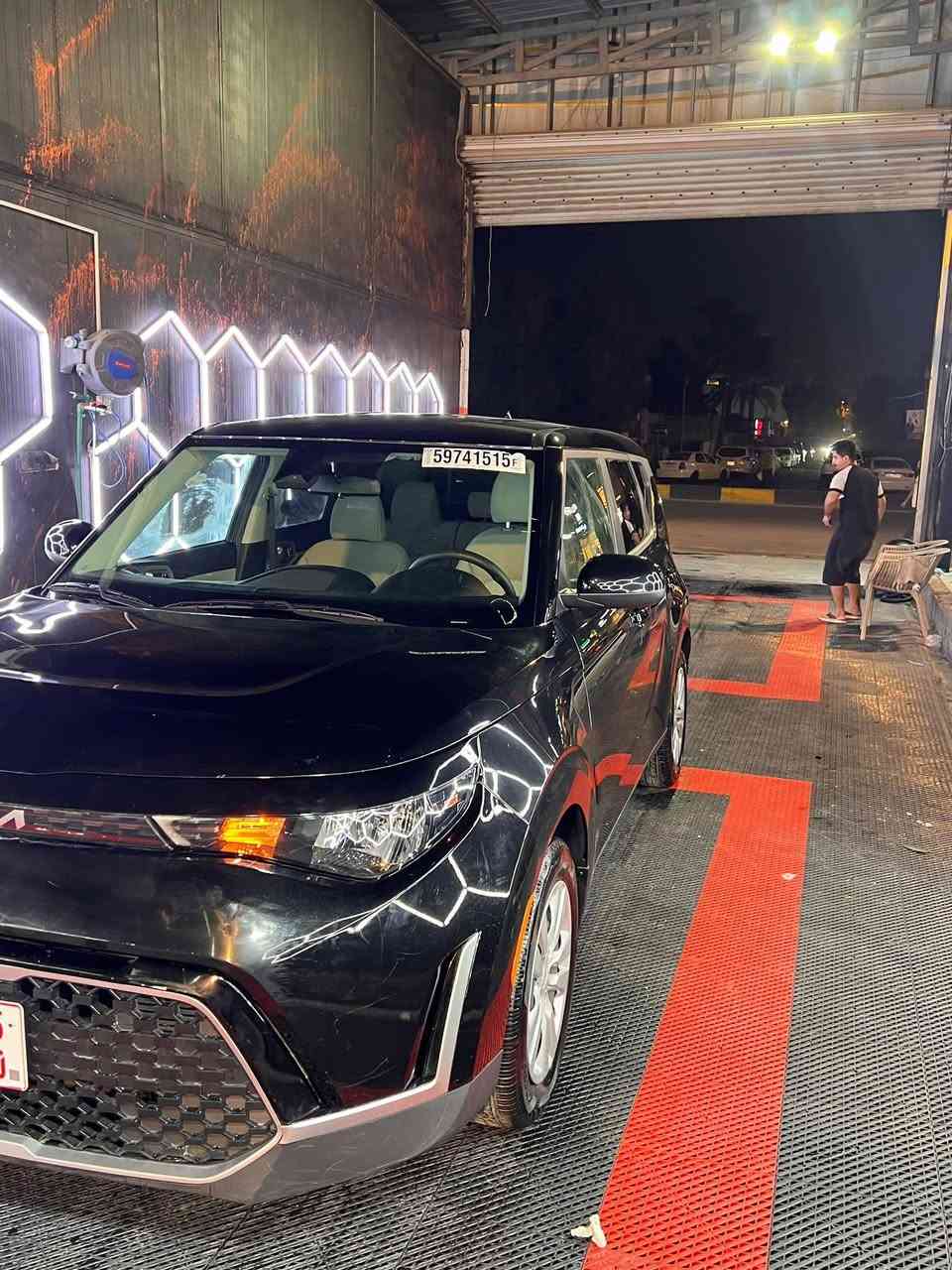 صول ٢٠٢٣ مرقمة اربيل دخول جديد للعراق .. تحديد مسار اطفاء. وتشغيل ذاتي عند التوقف. كروز سرعة .مكابح ذاتية عند عدم الانتباه. نظامين قيادة اعتيادي ورياضي السيارة كلش نضيفة  ضربتة موضحة اشوية بالبنيد لا لغود لا شواصي ماشية 86 الف كيلو 
العنوان بغداد المنصور البيجية ***********
السعر147 بيها مجال حك الجية
