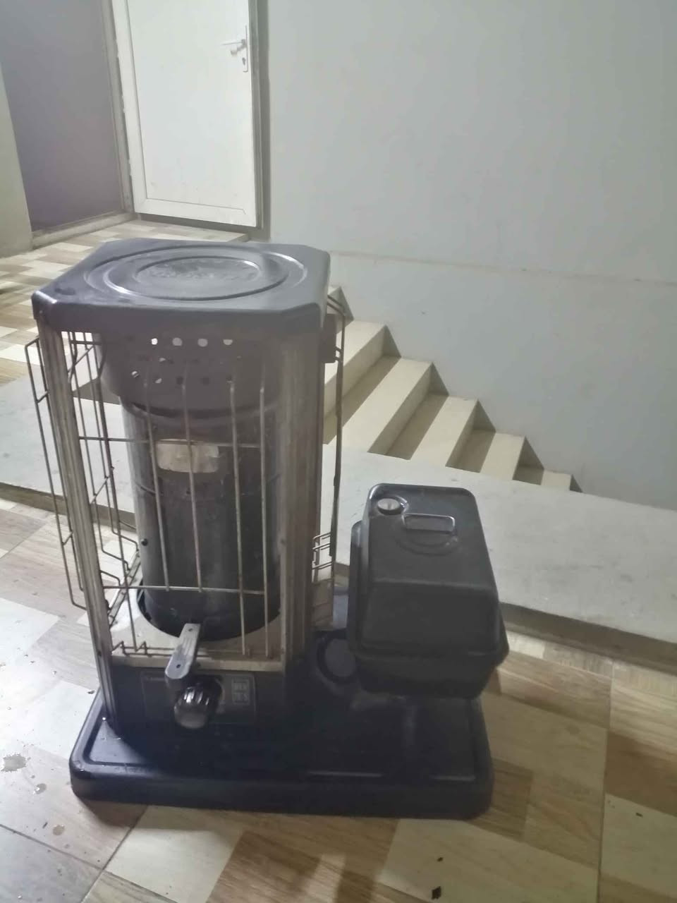 صوبه. للبیع 80الف مکان دهوک
رقم تلفون *********** دهوك, العراق
