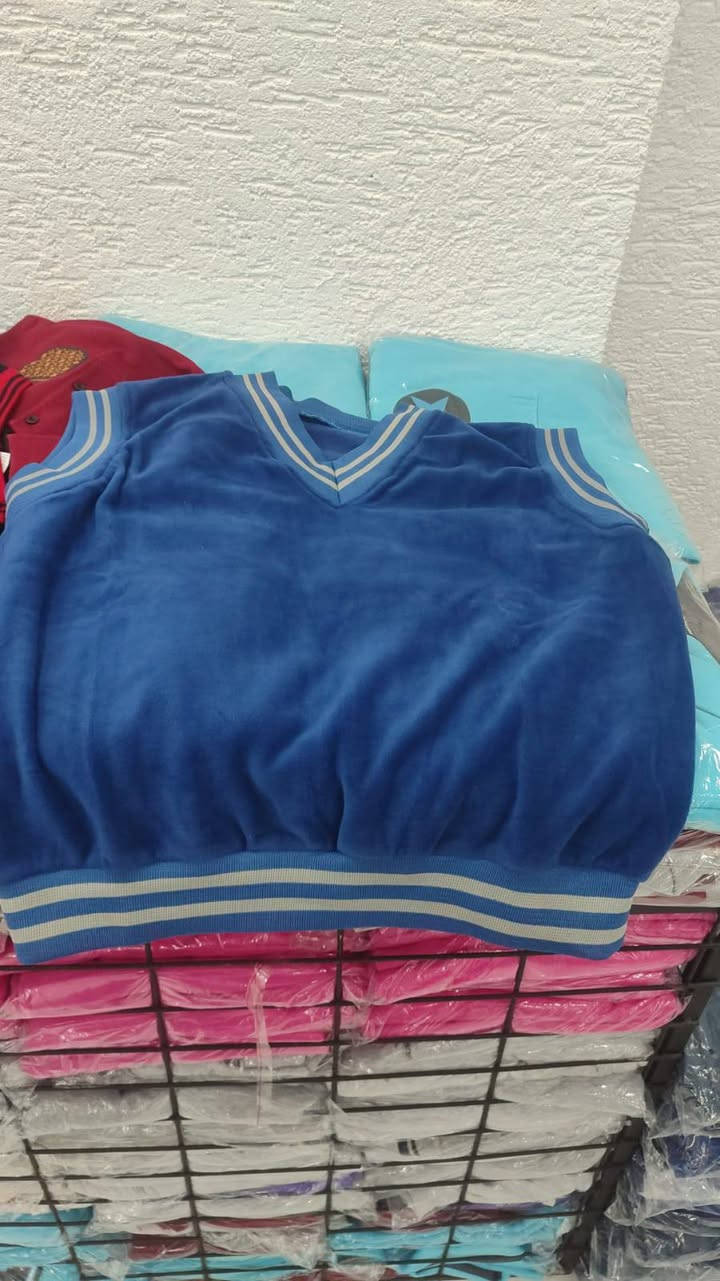 العدد 20 الف قطعه.   منهه 10 الاف. رجالي.   والباقي شبابي.  ومحير.    تركي.   السعر القطعه.  40 سنت.    كل البضاعه


**إذا كنت صاحب هذا الإعلان وتريد حذفه لأي سبب، رجاءا أرسل رسالة إلى الدعم الفني**