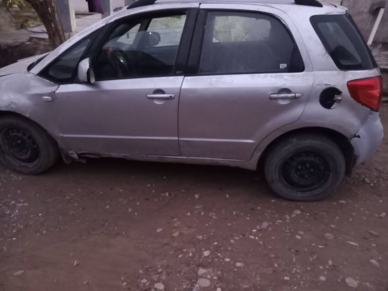 اسلام عليكم ساسوكي منفيس محرك كورله شرط شغاله وجاهزه اسعر22مراوس يرهم حسب هاتف***********
