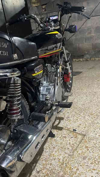 متاح دراجة سيفان سونك الأصلي2024 باب أول أوراق اصولي
(دراجة سلف هندر) 🏍️

(اشاير كاملة  شغالةبس 1 لايت عالي  ناصي  سكن بكلايت) 🚦

 (محرك مكفول من الدخان والنضوح واي شي) 💯

 (مكاني بغداد الراشدية مال حسينية) 🚩

 (سعرهة 725 وبيهة مجال) 💰
واتساب مفتوح رقمي *********** 📨
