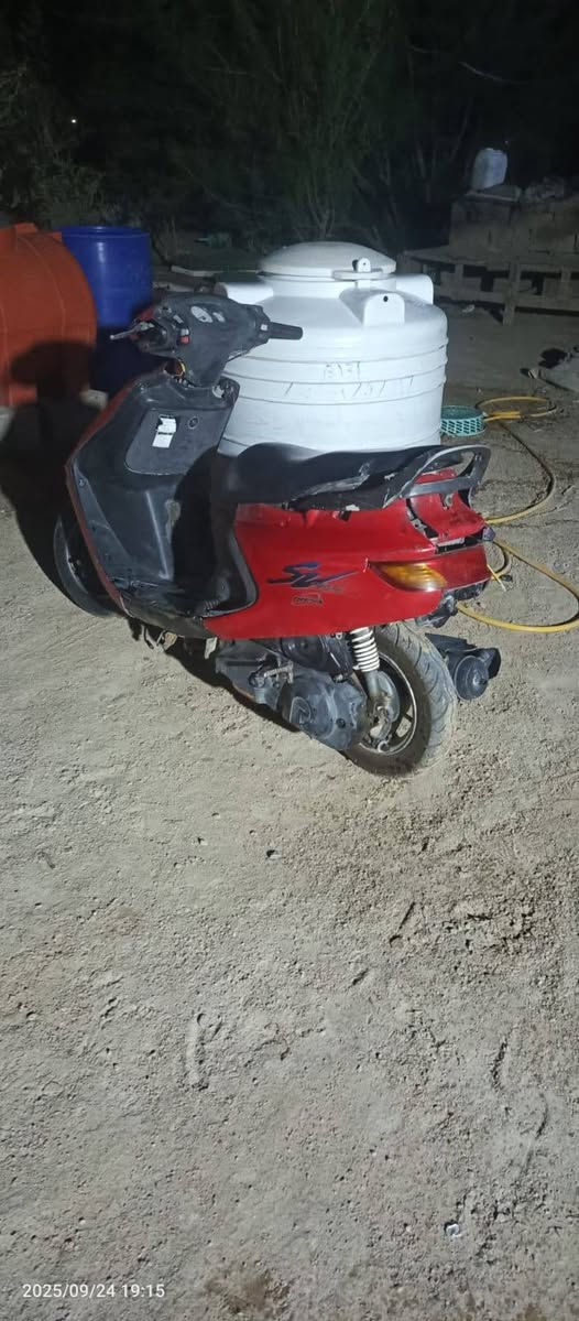 سلام عليكم ذبانه اللبيع محرك جديد مكاني زبير قرب جسر مضروب خونة مكلف بلانشر هاذه رقم  صحبه سعر 160 وبيه مجال ‏‪***********‬‏
