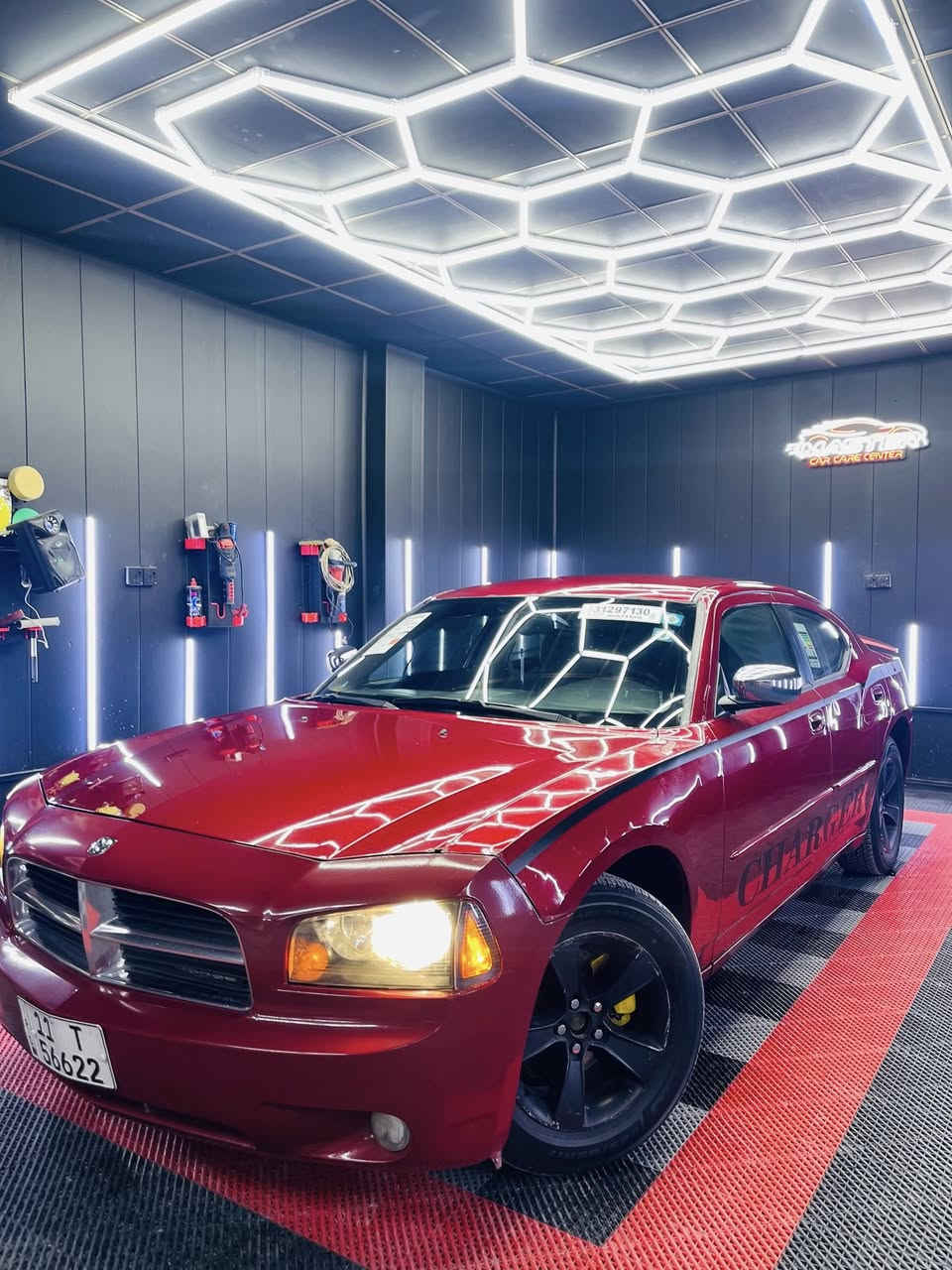 السلام عليكم
جارجر(2008) 

كلين .كلين بدون حادث كفالة عامة من الصبغ والتبديل والضربة 

فقط شخط صغير بل باب الخلفي 

محرك 3500 

السيارة 3 جوكات 

كير حدادية تبريد تدفئة محرك كلة كفالة وشرط الفحص والسونار 

رقم بغداد انكليزي شبه مميز 

تحويل مباشر 

السيارة جديدة وجاهزة سيارة مال بيت يعني مامشتغلة خط ابد 

ملاحظة: اخوان ذاكر كل تفاصيل السيارة تجي تفحص ع السونار 

السعر (113) وبي مجال للشراي 

مكان السيارة بابل -المحاويل 

للاستفسار 

***********
