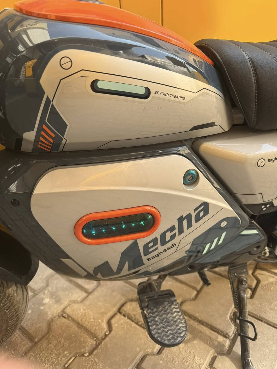 السلام عليكم ورحمة الله وبركاته
للبيع أستخدام أسبوعين فقط 
السعر مليون و٢٠٠ ألف 
اللي يشوفها غالية والله العظيم مشتريها بمليون و٤٢٥ الف وبعدها لوك 
التفاصيل بالڤيديو 
***********
***********
