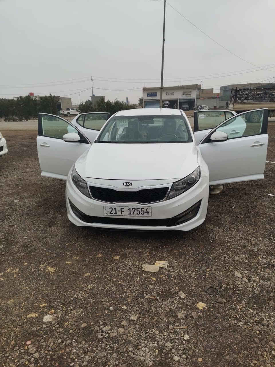 سلام عليكم اوبتيما موديل 2013خليجي مكينه 2400فول ما عده البنرامه مكفوله من ضربه والصبغ ماعده  بارد باب ماشيه 190سياره جاهزه وخير من الله  مكان واسط نعمانيه  السعر 138مكان السياره واسط نعمانيه لاتصال ***********
