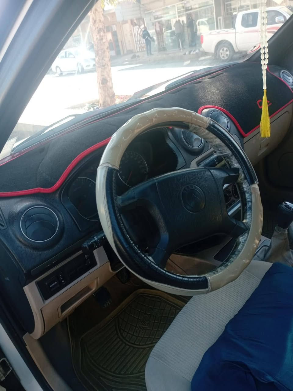 مكلف بالنشر
سي كي موديل 13 كصه قديمة طخم تأيرات جديد باتري جديد بور جديد ستيرن جديد طخم جديد سيارة جاهزة بيها صبغ شبر فقط ملاحظة 1  غير متواجد ع الفيس
ملاحظة 2 للتواصل اتصل
***********
