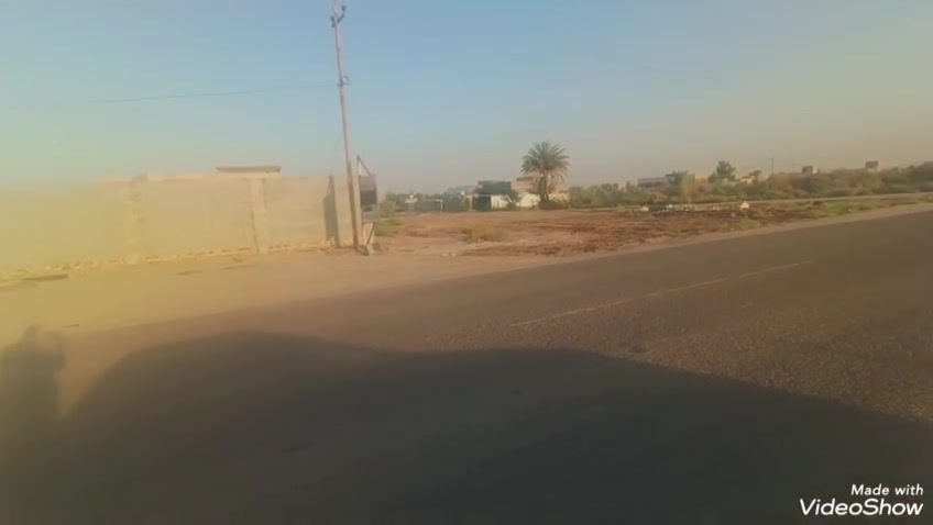 ‏مزرعه للبيع
‏المساحه:#دونم_ونص_فقط_مع_بيت
‏سند ٢٥  يبعد عن الشارع العام ١٠٠ متر
‏مزروعه نخل وكم شجره تين رمان سدر
‏بيت بلوك عكاده يتكون من ٢غرف صالة 
‏+غرفه معزوله مع الصحيات
‏السدير منطقة ال عبود
‏مقابل مضيف ال البدر
‏#السعر_١١٠
‏مع كامل الخدمات ماء كهرباء مولده شارع
‏ماء سقي برينه
‏للاستفسار على الرقم/:(***********) 
‏
