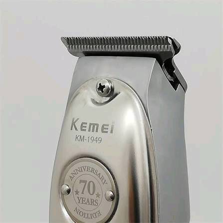 Kemei 1949   70th anniversay

منفذ شحن تايب سي  

KEMEI Professional Beard and Hair Trimmer for Men, Cordless T-Blade Trimmers, Electric Hair Clippers for Barbers and Stylists, All Body Grooming Model 1949

ماكينة تشذيب اللحية والشعر الاحترافية للرجال من كيمي، ماكينة تشذيب لاسلكية بشفرة على شكل حرف T، ماكينة قص شعر كهربائية للحلاقين ومصففي الشعر، موديل 1949 للعناية بجميع أنحاء الجسم

*********** واتساب اتصال