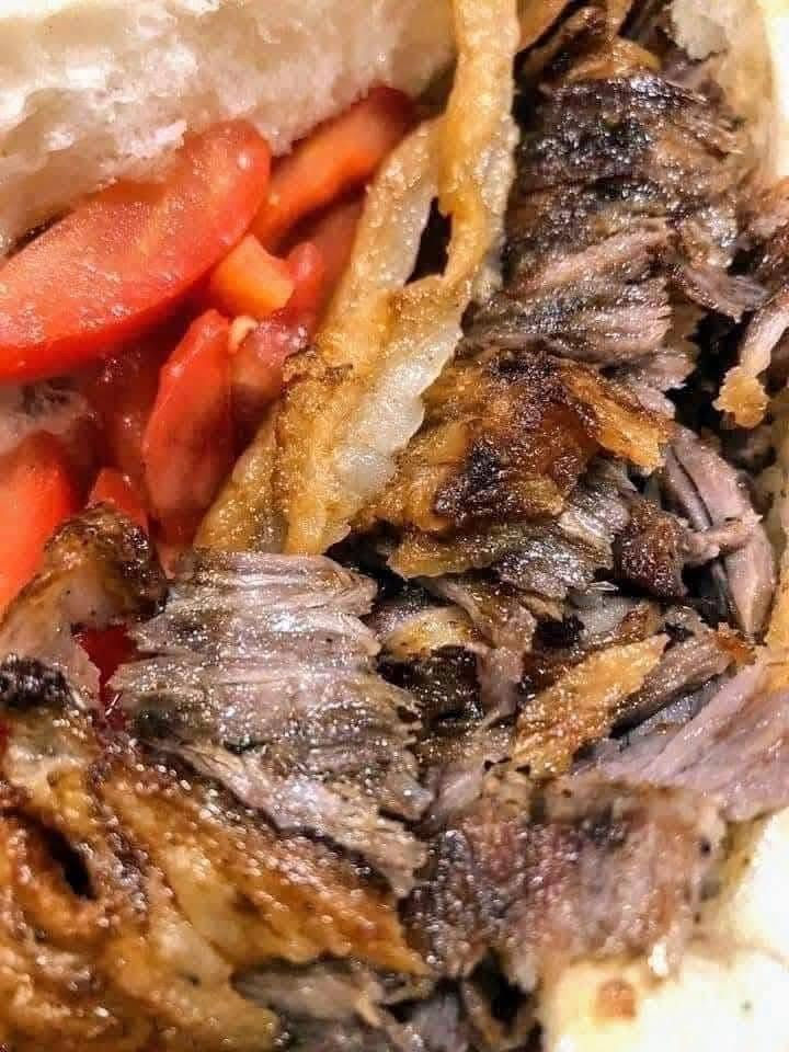 🍔 مأكولات جوري للوجبات السريعة – المنيو 🍟

💯الشاورما
• نفر شاورما لحم — 10,000
• نفر شاورما دجاج — 8,000
• نص نفر لحم — 5,000
• نص نفر دجاج — 4,000
• لفة كص لحم — 1,500
• لفة كص دجاج — 1,000

💯البركر
• بركر لحم — 1,000
• بركر لحم بالجبن — 1,500
• بركر لحم دبل — 2,000
• بركر لحم دبل بالجبن — 2,500

💯الكنتاكي والكرسبي
• وجبة كنتاكي 5 قطع — 8,000
• كنتاكي 3 قطع — 5,000
• كرسبي 4 قطع — 5,000
• سندويج زنكر — 2,000

💯الريزو
• ريزو كبير — 5,000
• ريزو صغير — 3,000

💯الصاج
• صاج لحم — 2,500
• صاج دجاج — 2,000

💯البيتزا
• بيتزا صغير دجاج — 4,000
• بيتزا صغير لحم — 5,000
• بيتزا وسط دجاج — 6,000
• بيتزا وسط لحم — 7,000
• بيتزا كبير دجاج — 8,000
• بيتزا كبير لحم — 9,000

💯المقبلات
• تشيلي جيز فرايز — 6,000
• قدح فنكر — 1,000
• طبق فنكر — 2,000

💯المشاوي والكباب
• نفر كباب لحم — 4,000
• نص نفر كباب لحم — 3,000
• نصف كيلو كباب لحم — 8,000
• كيلو كباب لحم — 16,000

🚚 خدمة التوصيل إلى جميع المناطق

📍 موقعنا: قضاء الحي – شارع سعيد بن جبير – مقابل الملعب الأولمبي

مأكولات جوري للوجبات السريعة
الطعم اللي تحبه يوصل لحد باب البيت ❤️🔥
***********
***********
