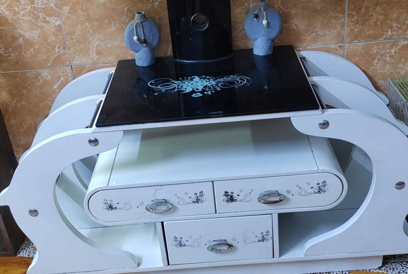 كاونتر المنيوم مع ميز بلازما وطبلات ١٧٥


**إذا كنت صاحب هذا الإعلان وتريد حذفه لأي سبب، رجاءا أرسل رسالة إلى الدعم الفني**