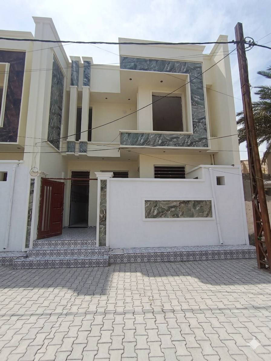 🏡 دارين سكن للبيع – حي الفرات

📍 الموقع: حي الفرات – قرب شارع المستوصف
✨ موقع حيوي وقريب من الخدمات

📐 المساحة: 100 متر لكل دار
📏 الواجهة: 7 متر
🏗️ البناء: كونكريت مسلح

🏠 تفاصيل كل دار:

3 غرف نوم

صالة عدد 2

مطبخ

صحيات داخلية وخارجية

💎 تصميم عملي ومناسب للسكن العائلي أو الاستثمار

📞 للاستفسار:
مراجعة مكتب علاء الخالدي للعقار
أو الاتصال بالرقم: ***********

