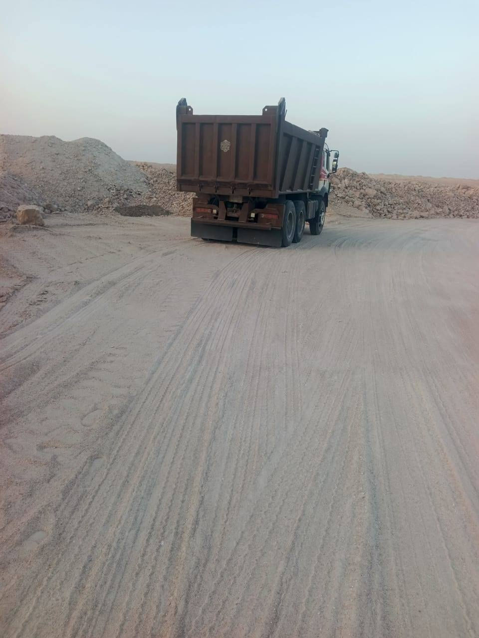 للبيع موديل 91
مكينه 35
 كير 55.شاصي 26.مكفول.بلاد.كلاب.
رقم.كركوك.انكليزي بسمي .مجموعه جيئف. .تخم تاير. جاهزه للعمل مكان السياره بالناصريه اي استفسار
***********
