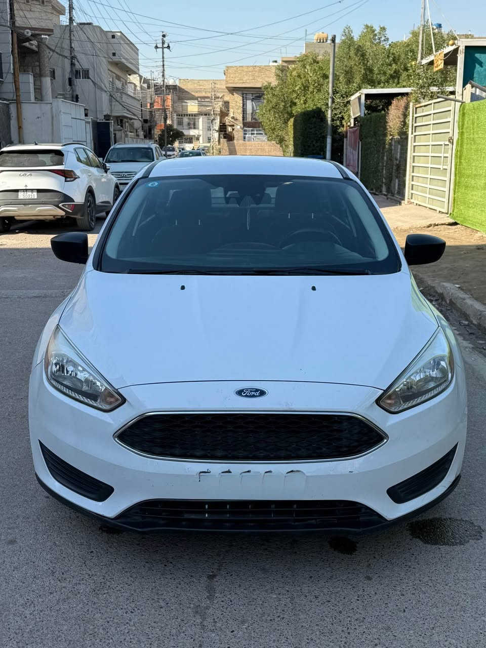 السلام عليكم 
🚗 للبيع فقط ( بدون مراوس ) فورد فوكس 2018 🚗
 استخدام شخصي 
🔹 الموديل: 2018
🔹 النوع: Ford Focus
🔹حجم المحرك: 2000 
🔹 ناقل حركة: (أوتوماتيك)
🔹 اللون: (ابيض)
🔹رقم بغداد و السنوية لحد 2030 و الهزة للشهر الثامن .
🔹 كاميرا خلفية دوارة،
 🔹 تبريد ممتاز ❄️
السعر: (8000$ 80 ورقة) قابل للتفاوض بالمعقول.
📍 الموقع: (بغداد - البلديات)
📞 للتواصل خاص أو اتصال على الرقم *********** . بغداد, العراق
