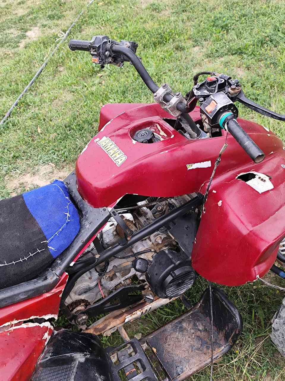 السلام عليكم دراجه رباعيه YAMAHA للبيع دراجه كامله نقص فقط كابريته دراجه شغاله خير من الله مكان بابل شوملي للتواصل ***********
