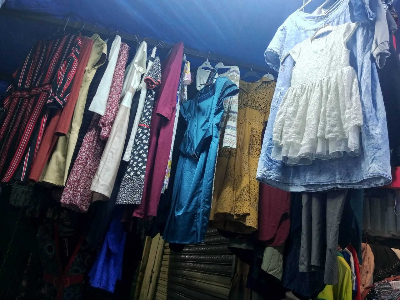 المحل مفتوح بعد الافطار ونستمر إلى يوم العيد 
اهلا وسهلا بكم وكلشي وكلاشي عدنه تنزيلات تنزيلات تنزيلات 
.. 
سوو لايك واعجاب للصفحة حتى كلشي جديد يوصلكم 
وهناك تنزيلات وعروض بمناسبة عيد الفطر المبارك


**إذا كنت صاحب هذا الإعلان وتريد حذفه لأي سبب، رجاءا أرسل رسالة إلى الدعم الفني**