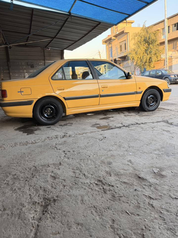 سلام عليكم بيجو بارس 2015 رقم الماني هزه جديده مصفره هيئه وغرامات سياره خير من الله متواجد عل نت الاتصال على الرقم ***********
مكان السيارة الكرادة او الزعفرانيه
