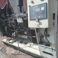 مولد للبيع 100 كيفي07832034490