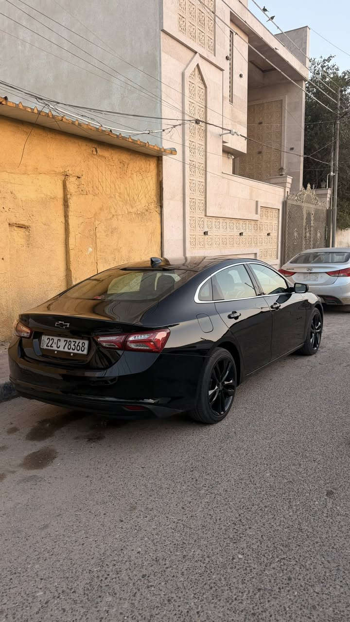 السلام عليكم ماليبو موديل 21 فول مواصفات LT2 بانوراما تبريد خلفي رقم اربيل حادث كما موضح بالصوره ويوجد بارد في الباب الخلفي بسيط كلش السعر 115 مكان السياره البصرة ***********
