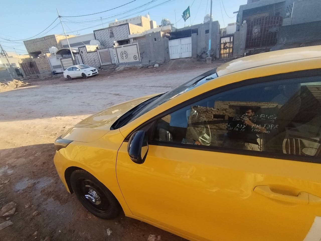 السلام عليكم فورتي وارد أمريكي رقم بغدآد مكانهه بل دوانيه مصفره هيئه وغرامات محرك الفين دوش كير اي تي سعرهه 117 وبيهه مجال حك الجيه رقم *********** راسلني واتساب ادزلك سونار
