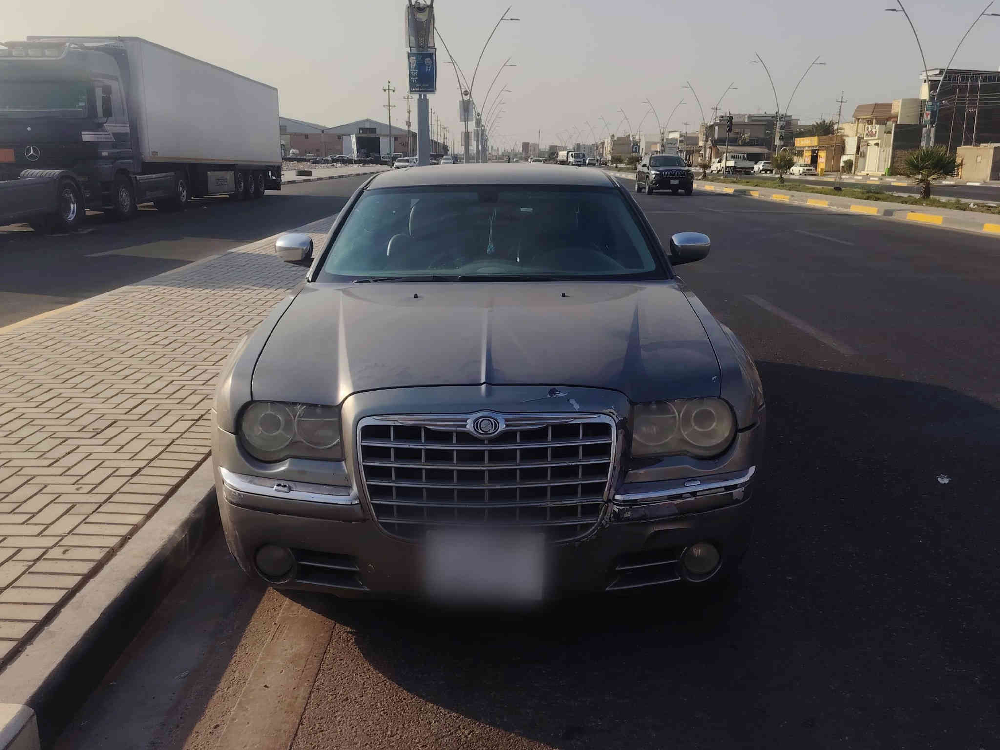 اوباما 2008 ادوات 8 سلندر كصة قمارة تبريد شغال بس نقصها حدادة خلفية وتعديلات بسيطة 35 ورقة وبيها مجال واتساب ***********
