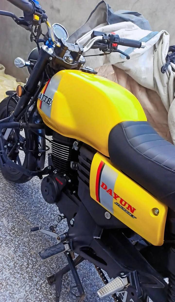 السلام عليكم للبيع او مراوس 
دراجه دايون لايتي لون مميز 💛 موديل 24طالعة ب25 مكفولة كفالة عامة 
 💯 دراجه بعدهي زيرو ومحرك 200  وعداد نمر الكتروني لايت جمجمة اصلي
(اوراق سكنر )
#مكاني بابل الحمزة الغربي  
***********
دراجه مابيها نقص 
والي عنده مراوس عادي نتراوس
