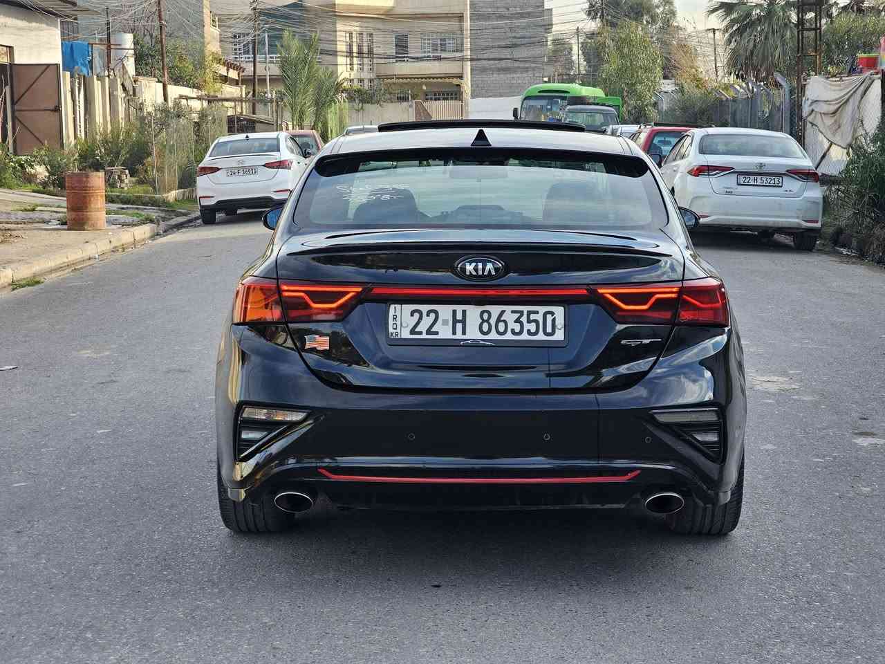 للبيع 
سعر 127
كيا فورتي موديل 2021  GT
فول موصفات 
🎱🎱كير عادي السياره 🎱🎱
🚫حدثها بوند وجاملغ خلفي بدون دواخل بدون ايربك مرفق السونر وصور الضرر بلمنشور🚫 
مكينة 1600 تيربو ✈️ 
السياره ماشيه 41 الف مايل 
مواصفاتها
بصمة تشغيل
بصمة ابواب مع بصمة صندرق
فتحة سقف سلايد روف  
رادار امامي تحديد المسار قيادة ذاتيه 
نظام التوقف الذاتي عند الاقتراب من مركبة
نظام النقاط العمياء على المرأة الجانبية 
داخل شاموا اسود السقف مع التكم 
حساسات خلفية عند الرجوع 
لدات امامي فراشة زنون 
لايتات زنون شركة 
بروجكترات ابيض زنون
اشاير بل مراية
ويل رياضي حجم 18
دوسات جانبية وامامية اصلي شركة 
كزوزات رياضي بصوت جميل اصلي شركة
كشنات جلد ومخمل مع بصمة GT على الكشن
قطعتين تبريد خلفية وامامية 🤍
شاشة كبيره
شاشة اعطال مع قياس الاطارات وحرارة الدهن
نطام تثبيت السرعة الكروز عند القيادة
ستيرن حرف (D) رياضي
كير عادي ٦ نمر عدا البك 
رقم اربيل الجديد سنويه لغاية 2029 شرط التحويل 
السياره جاهزه ونظيفه 
العنوان موصل حي المحاربين 
للإستفسار الاتصال 
***********
***********
