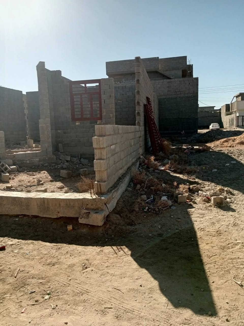 السلام عليكم ورحمه الله وبركاته بيت هيكل للبيع مساحه 200م زراعي سند 25 قرب جامع العابدي شارع 8 ماي وكهرباء السعر 45 مليون 
***********
هذا رقم بي واتساب اي استفسار 
من رخصت الادمن المحترم
