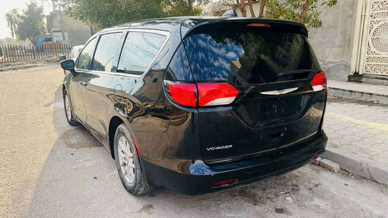 السلام عليكم البيع باسفيكا موديل 23بدون رقم بسمي منفيس بيه قطع صبغ  ابيع هل موجود  العنوان بغداد  الاستفسار *********** خاص مفتوح واتساب مفتوح
