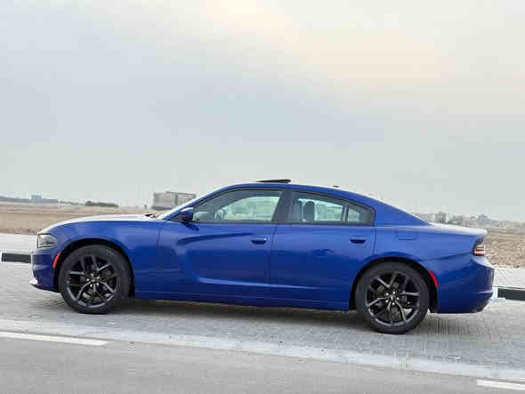 السلام عليكم 
جارجر 2021 بغداد تحويل 
فول مواصفات sxt بلاص (فتحة شاشه جبيره تشغيل عن بعد كشن جلد حضن تبريد تدفئه كشنات حساس خلفي كامره خلفيه محرك 3600.  تو ويل ( ١/١
ماشيه 81 m 
مكاني بصره
شراي يخابر
***********
مكلف بلنشر
