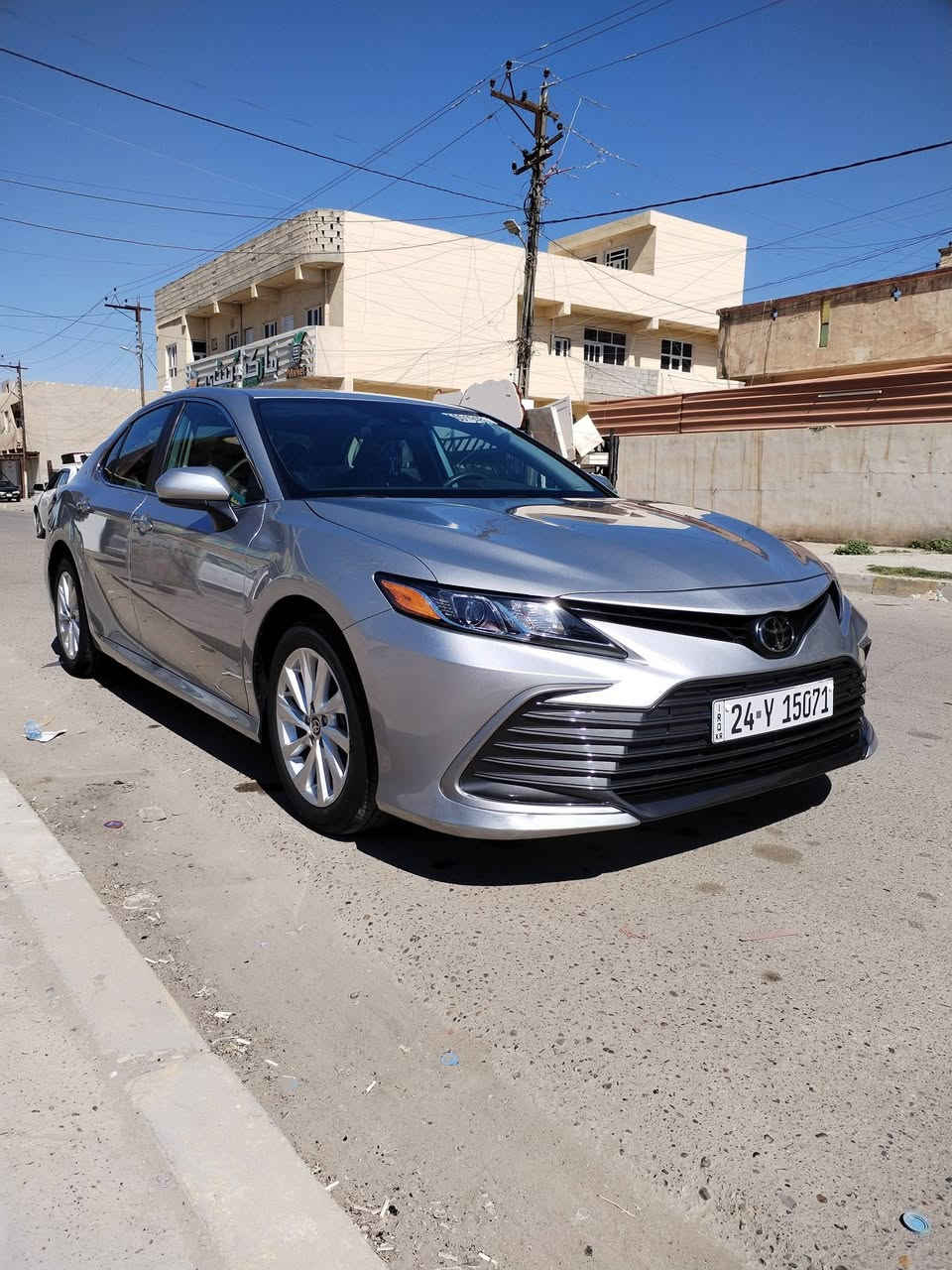 كامري موديل 2024 بيع فقط 
بدون صبغ بدون تبديل بدون ارباك
فقط تعديل حافة الجاملغ الخلفي
سيارة جديدة واحلى من الصور
ماشية 30 الف ميل
السعر ٢١٣
***********
***********
