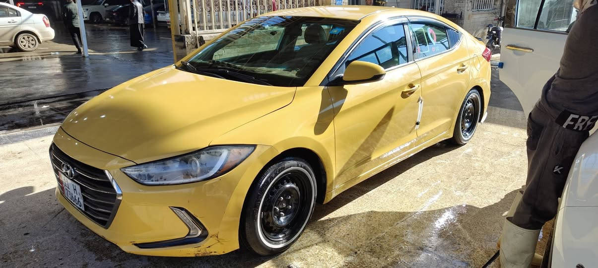 السلام عليكم
النترا 🚕
وارد امريكي 💯 
موديل 2017👋
غاز وبانزين 
رقم بغداد أوربي 👋 اني شرعيها  👋 
 🚦 كاربون بانزين ⛽  
محرك 2000 محرك مفتوح 👋 
تبريد ثلج 🥶 مكيف الهواء
📢 ظررها مكانين بارد ورصعة وحده بسقف شرط 👋 
🚨#السعر 131$💸 
*********** واتساب
