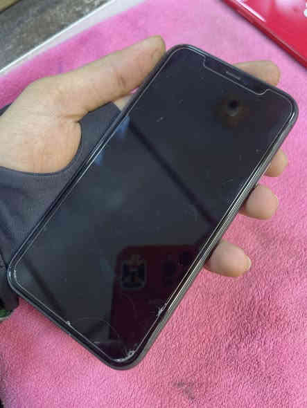 ايفون 11 كامرتين 64 كيكا بطاريه 83 عنوان كركوك سعر 215 عنوان كركوك***********
