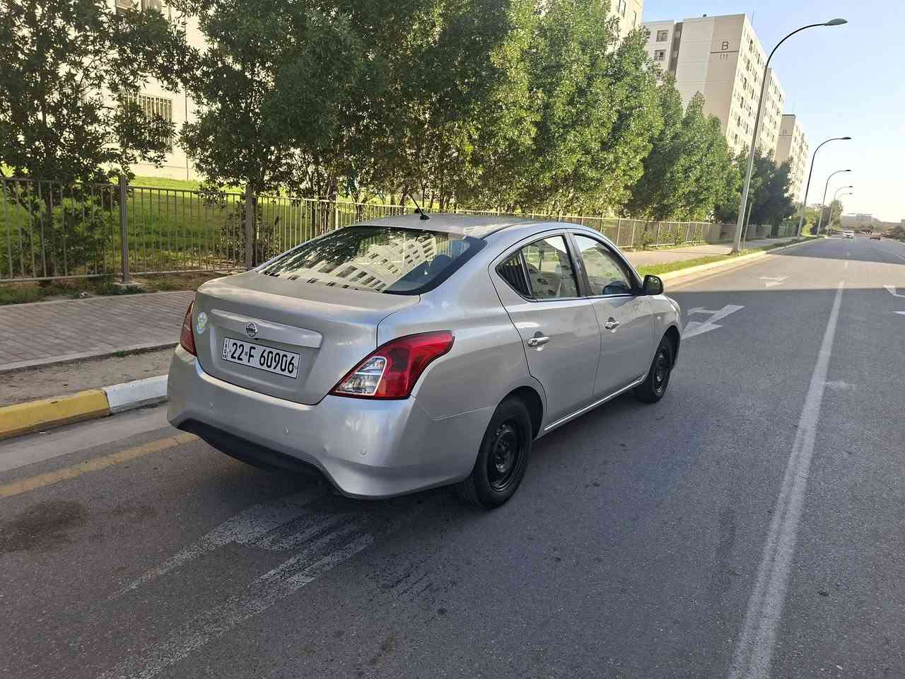 السعر ٨٩ 
*********** اتصال فقط 
*********** واتساب فقط ادزلك السونار 
تخم تاير جديد منظومه تبريد جديده دوشمه جديده سياره جاهزه الى الاخير العنوان مجمع بسمايه
