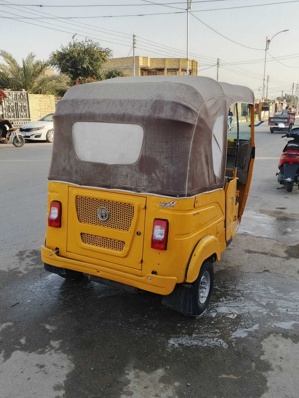 تكتك للبيع مديل 21شهر11رقم بصره بسمي مكاني ناصريه الفهود كفاله عامه بس بارد بل لغد سعر7300رقم لهاتف *********** لوحات نكليزي مجودات بل بيت
