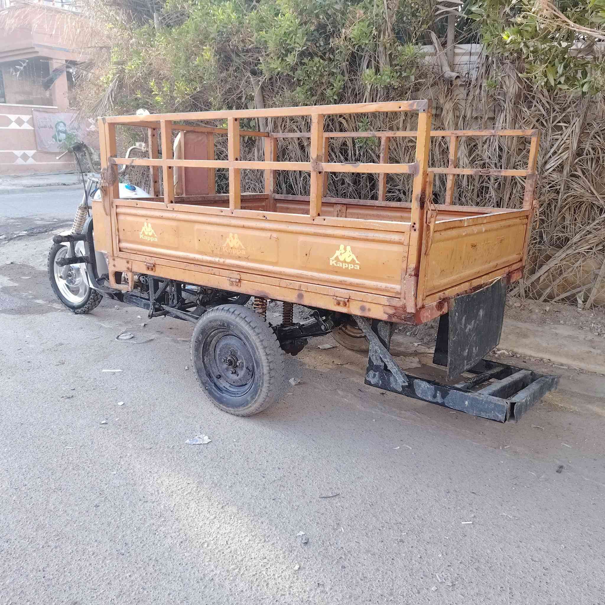 سلام عليكم ستوتة ام تي ار موديل ٢٠١٤ اوراق كاملة *********** سعر ٦٠٠ ألف مكاني بغداد الشرطة ارابعة
