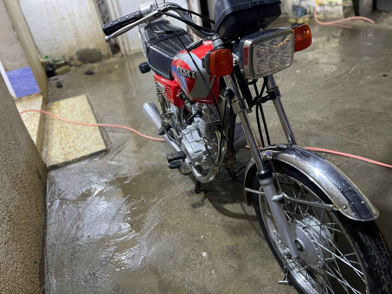 سلام عليكم دراجه نامه بدون مكفوله عشاير مديل ٢٤ دراجه جديدة ب٨٠٠ وبيه مجال


**إذا كنت صاحب هذا الإعلان وتريد حذفه لأي سبب، رجاءا أرسل رسالة إلى الدعم الفني**