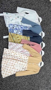 ملابس • للبيع • تفاصيل قليلة