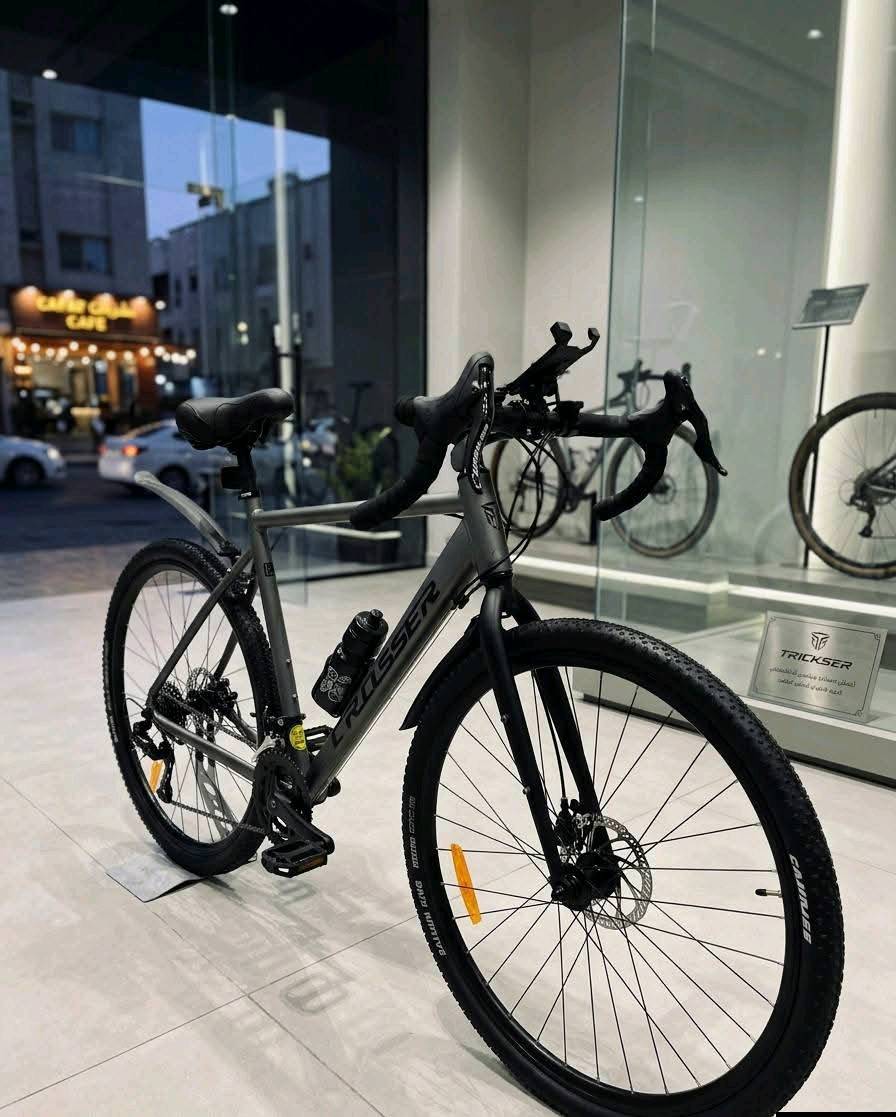 بغداد 
بايسكل ترحال ماركة بلغارية

دراجة السفر والمسافات الطويله

تمتاز بالقوة والسرعة

المنيوم

28الحجم

بريكات دسك

تاير عريض حجم 700×42

عدد السرعات 8×2

سستم السرعات نوع l-twoo

السعر راسني على الخاص

مكاني بغداد الشعله 

 +جاملغات + قاعدت مطاريه +مطاريه +لايت+خوذه+كسارات