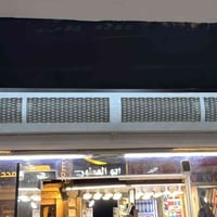 هوائية عرض 2 متر عدد 2  استعمال نظيف 07810540501
