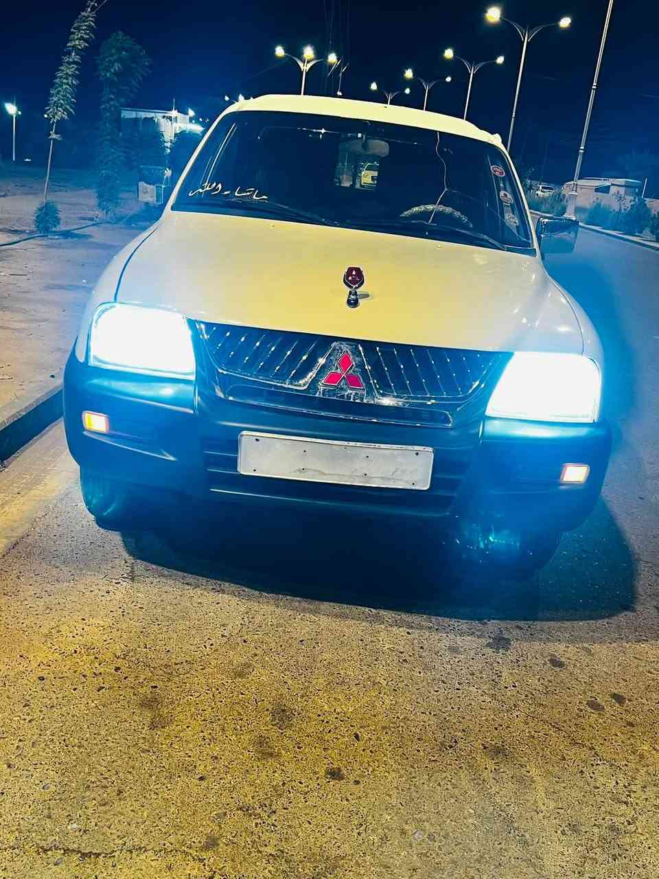 السلام عليكم 
مسيو بيشي موديل 2004 
مال مزاد مال مزاد صلاح الدين السياره ما شاء الله خير من الله صدر تايرات السياره حلوه وكاعده كير محرك خير من الله كهربائيات فول اي نقص ماكو مسجل شغال التبريد بس يعوزها كمبريسر 
السعر المطلوب 52 وقابل للتفاوض شي بصيط 
وترهم مراوس حسب القناعه
مكان السياره العلم 
رقم الهاتف ***********
بي واتساب ماسنجر شغال 
الله يرحم والديكم المو شراي لا تعبيني والسوك كلشي بي
