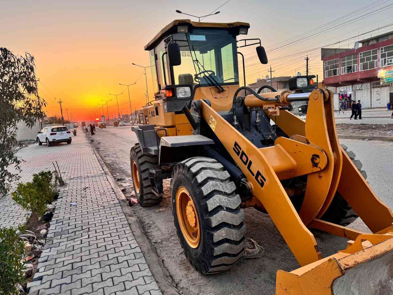 شفل LG(ال جي ) صيني
مديل 2013
مكفول 
ساعات العمل 6000
المكان بغداد 
الشراي يتصل ويدلل 
***********
